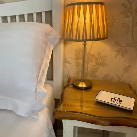 Guest house Leonards Field *