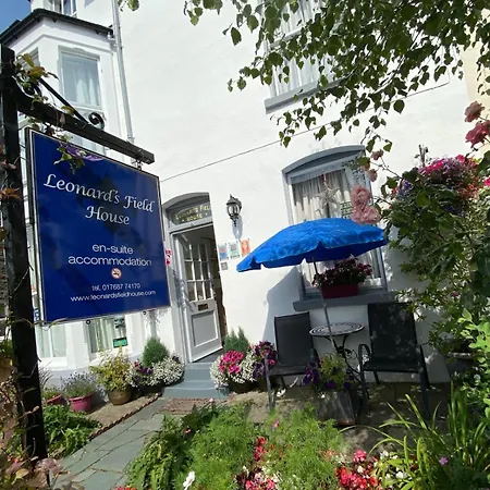 Leonards Field Penzion *